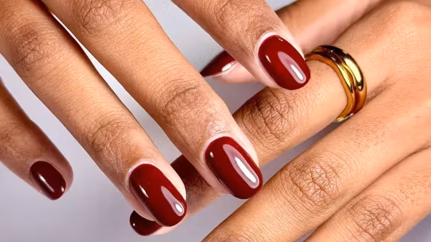 Unhas Em Gel Reprodução @apricot.nail.studio