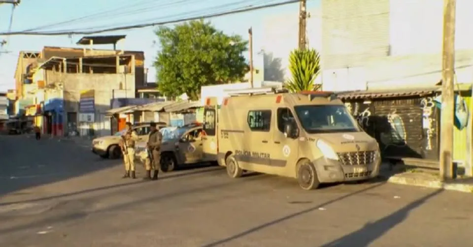 Após tiroteio, moradores de Fazenda Coutos seguem há 3 dias sem ônibus no bairro