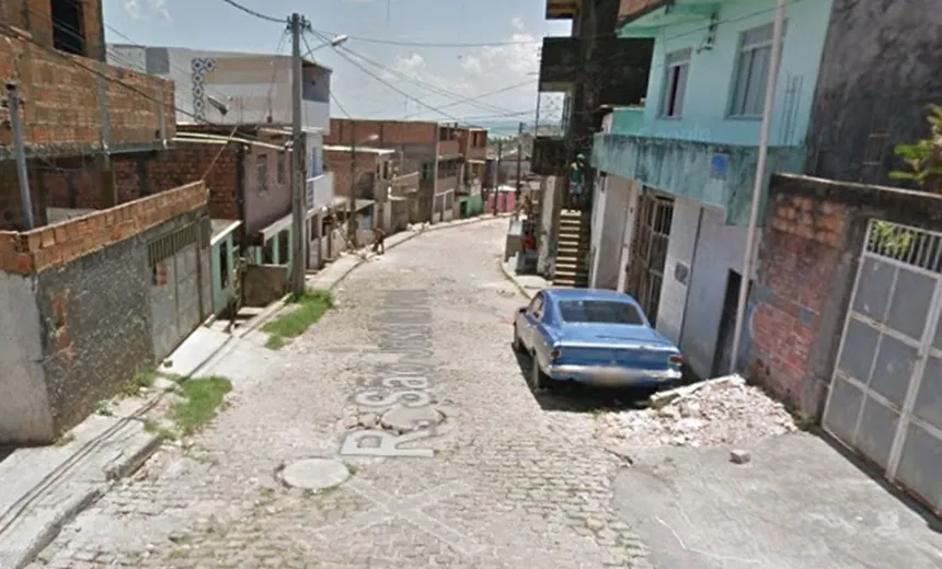 Mulher é morta a facadas e duas pessoas ficam feridas em Paripe; ex-companheiro é suspeito