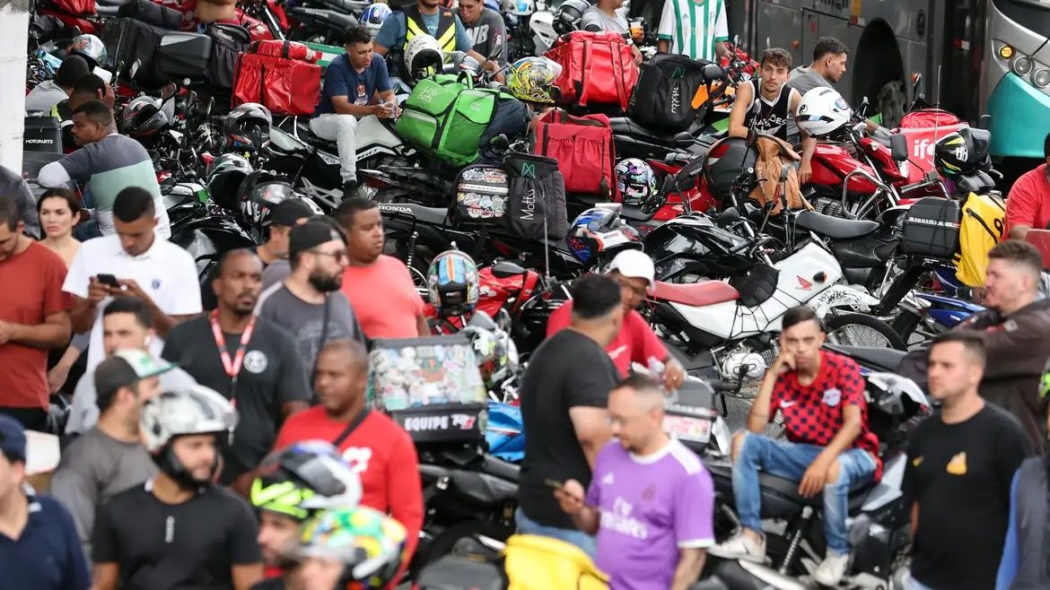 Manifestação de entregadores por app | Foto: Paulo Pinto/Agência Brasil
