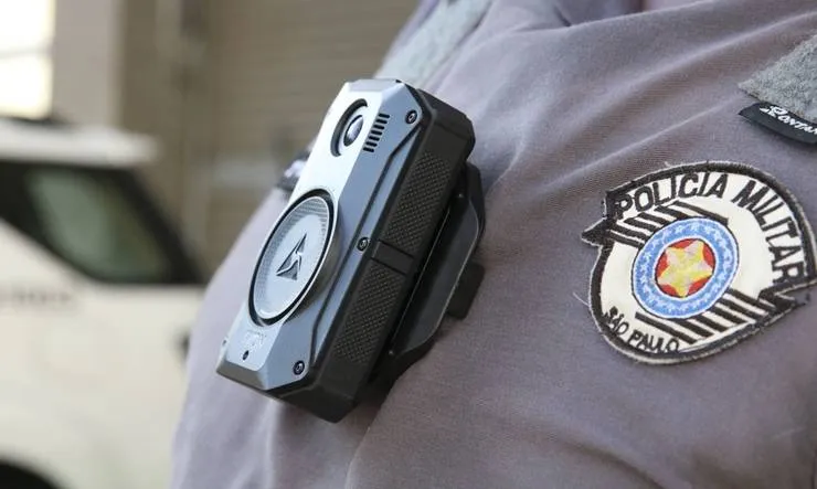Estados Unidos vão doar 200 câmeras corporais para polícia baiana; licitação segue sem definição