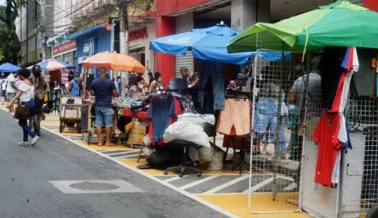 Comerciantes informais podem solicitar licença através de aplicativo