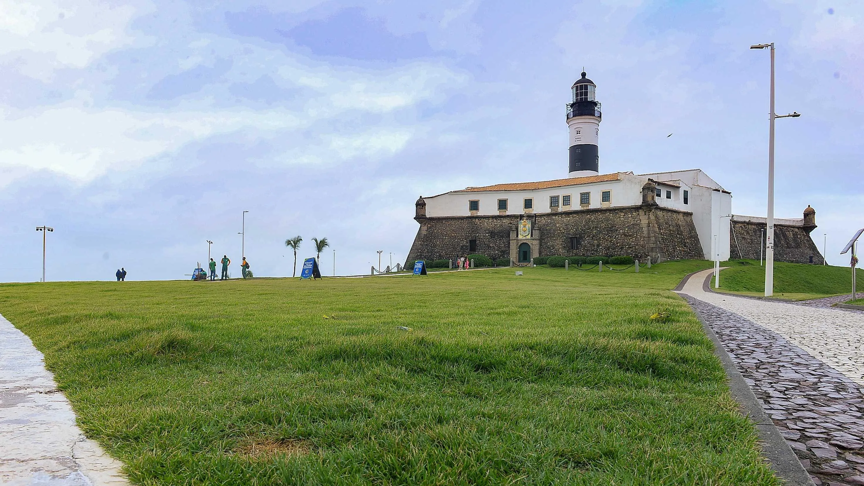 Vereador reclama de 'excesso de eventos na Barra': 'Bairro está morrendo'