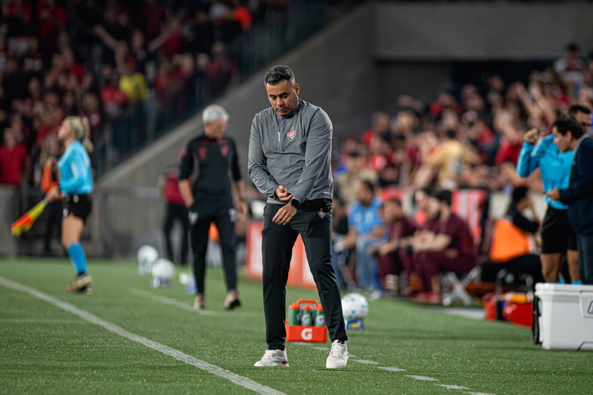 Jair Ventura na derrota do Vit&oacute;ria para o Athletico-PR, pela Copa do Brasil.Foto: Victor Ferreira/EC Vit&oacute;ria