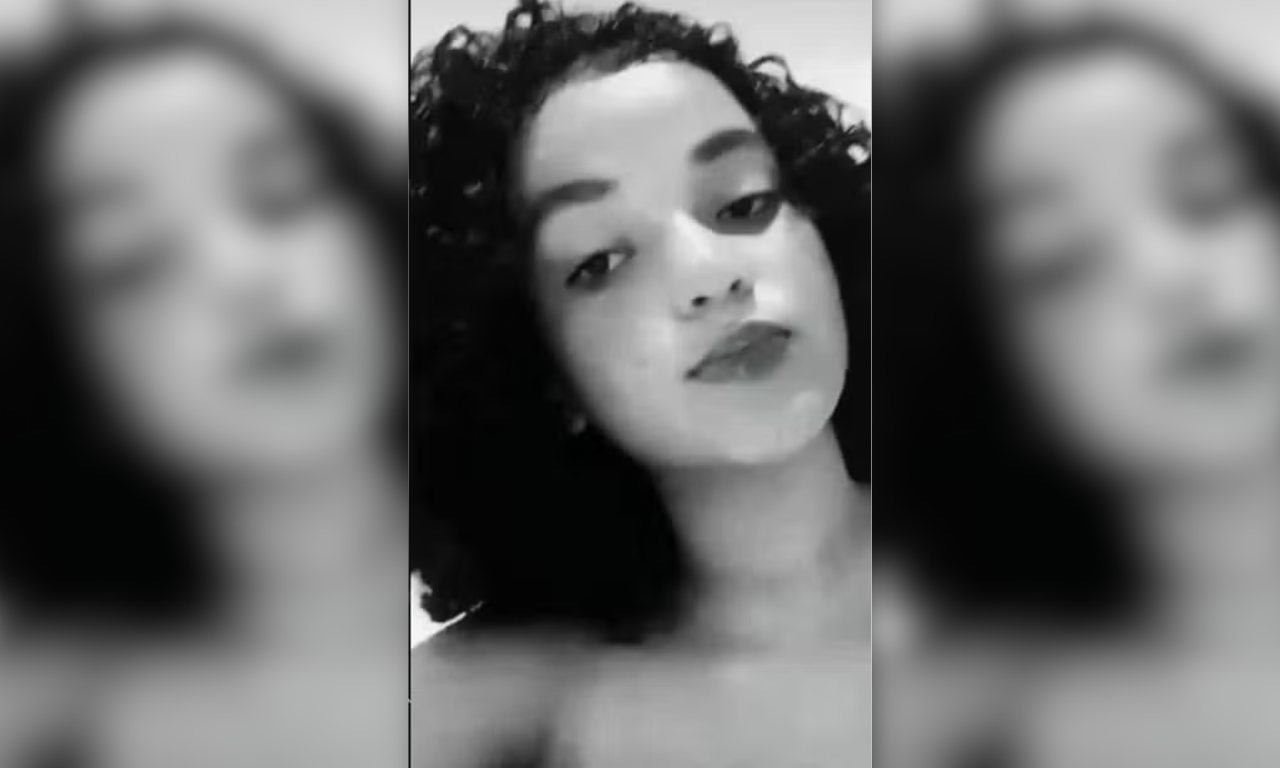 Adolescente de 13 anos morre ao pular de carro em movimento na Bahia.Foto: Reprodu&ccedil;&atilde;o