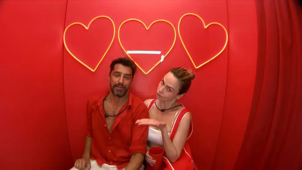 Alberto Cowboy sobre morte do pai de Ana Paula: 'Família é algo sagrado'