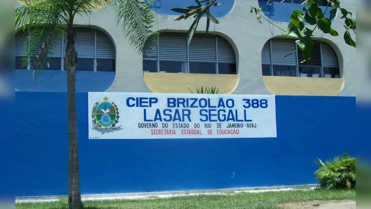 Explosão de bomba caseira em escola deixa oito alunos feridos no Rio