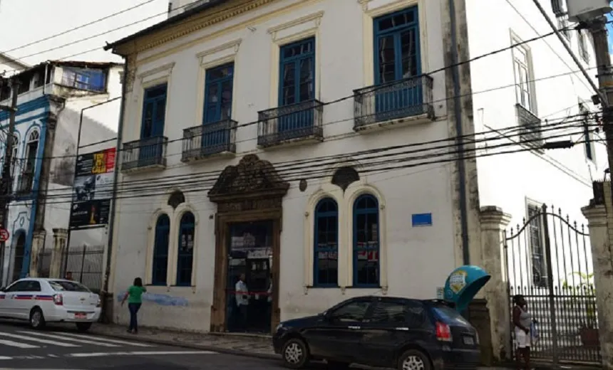 Caixa Cultural Salvador oferece oficinas gratuitas de forró e artesanato