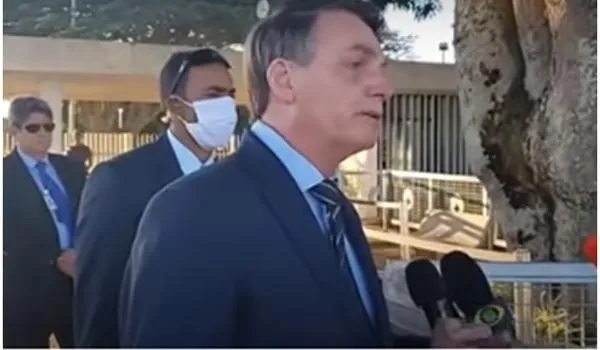 Bolsonaro ataca decisão do STF sobre Ramagem: "Não é essa a forma de tratar o chefe do Executivo"