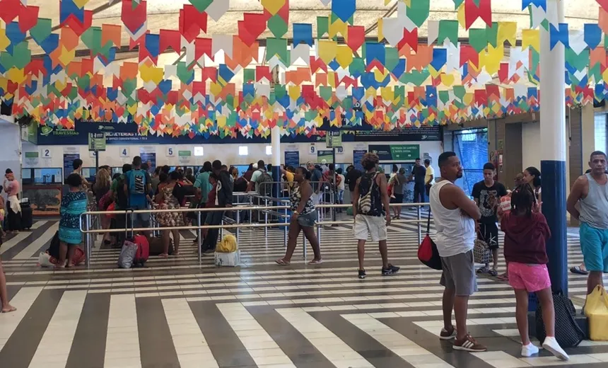 Confira como está o movimento de saída de Salvador às vésperas do feriadão