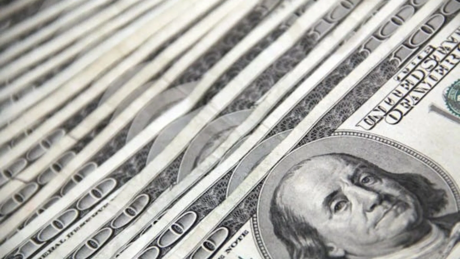 Dólar fecha a R$5,99 após tarifa dos EUA sobre produtos chineses