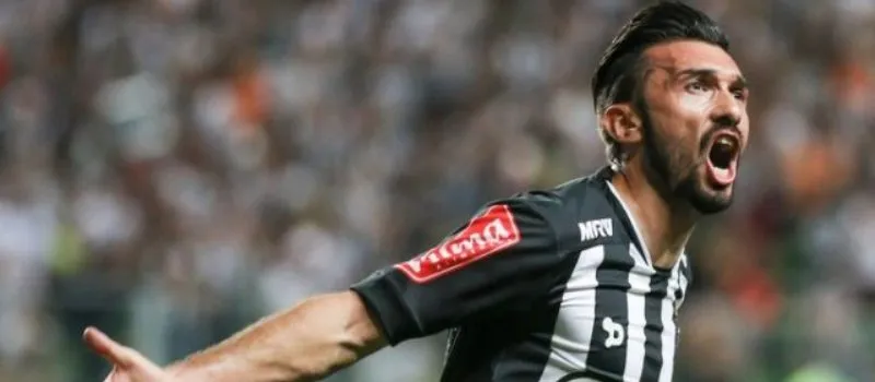 FAZENDO MÉDIA: Após polêmica com rival, Dátolo fecha contrato com Vitória e agradece oportunidade