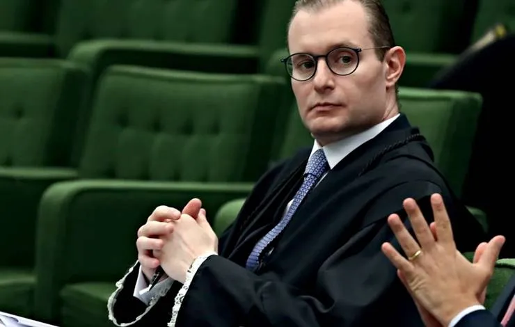 Senado aprova a indicação e Cristiano Zanin será ministro do STF