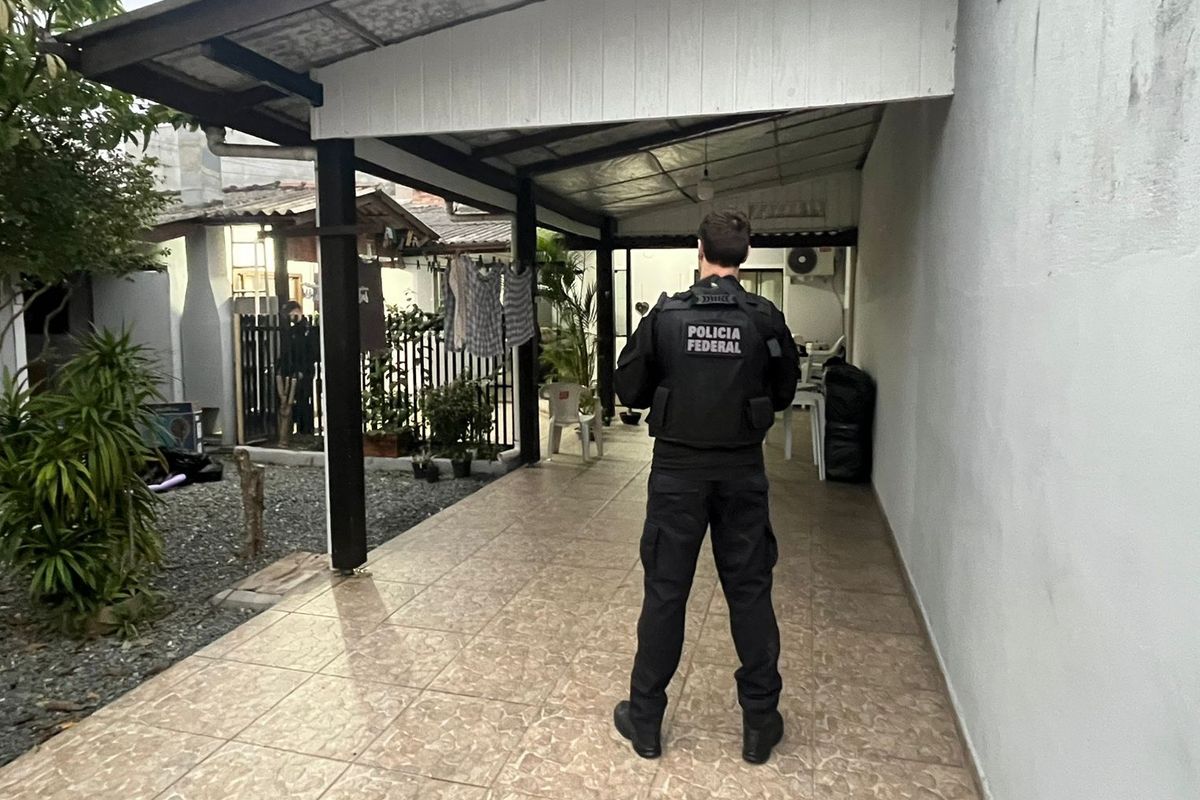 Opera&ccedil;&atilde;o N&eacute;bula 01
