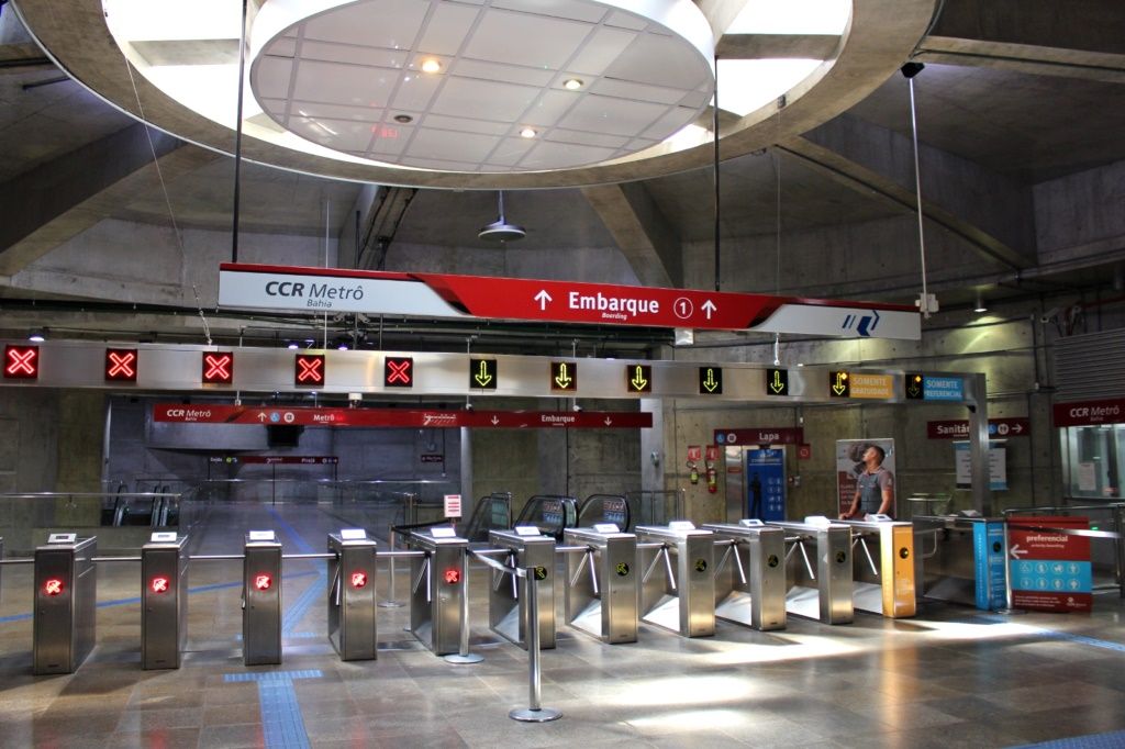 A decisão pelo não reajuste na tarifa do metrô foi anunciada nesta quinta-feira (20) pelo governador Jerônimo Rodrigues. Foto: Divulgação/CCR Metrô Bahia