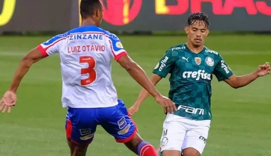 Bahia faz bom jogo, mas não evita derrota no finalzinho da partida com Palmeiras, em São Paulo