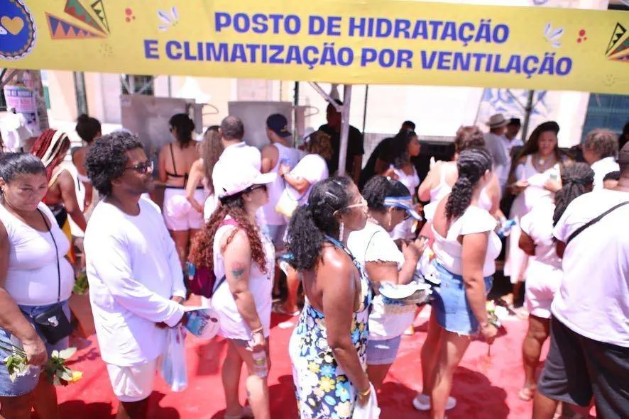Tá com sede? Veja onde estão os pontos de hidratação gratuitos no Carnaval de Salvador