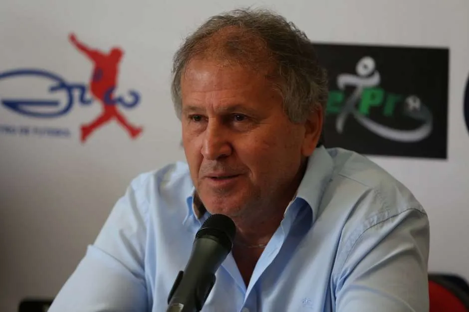 Zico mostra interesse em comandar a Fifa: “por que não?”