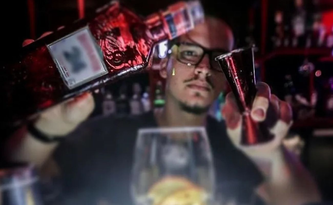 Aprenda a fazer 5 coquetéis para brindar o verão e as festas de fim de ano