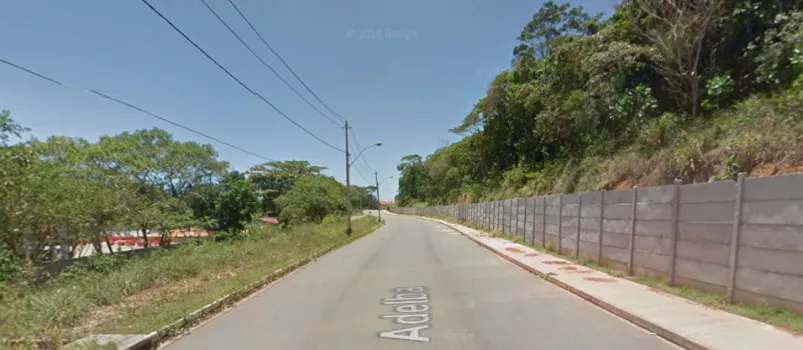 Acidente envolvendo duas motocicletas deixa um morto e dois feridos próximo ao Shopping Paralela