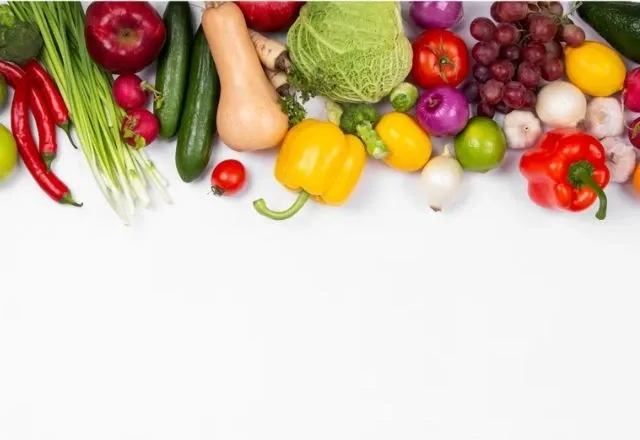 Frutas E Legumes Não Devem Faltar No Prato Para Ajudar Na Imunidade  Freepik