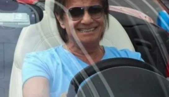 Perrengue chique: carro de Roberto Carlos quebra em rua no Rio de Janeiro e internautas brincam com a situação 