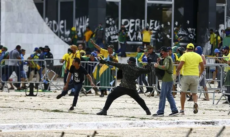 Abin identifica ameaças aos atos democráticos desta segunda (8)