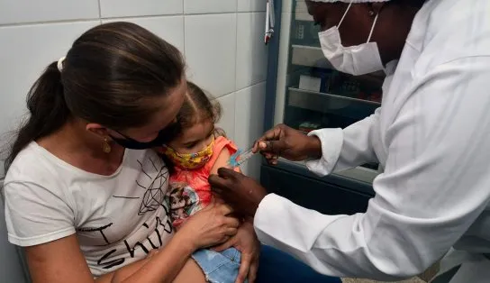 Vacinação contra Covid-19 para crianças de 3 a 5 anos segue nesta terça, em Salvador; veja estratégia