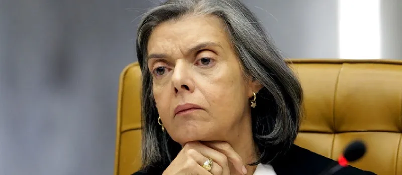 MUDANÇA DE COMANDO: Cármen Lúcia toma posse hoje na presidência do STF