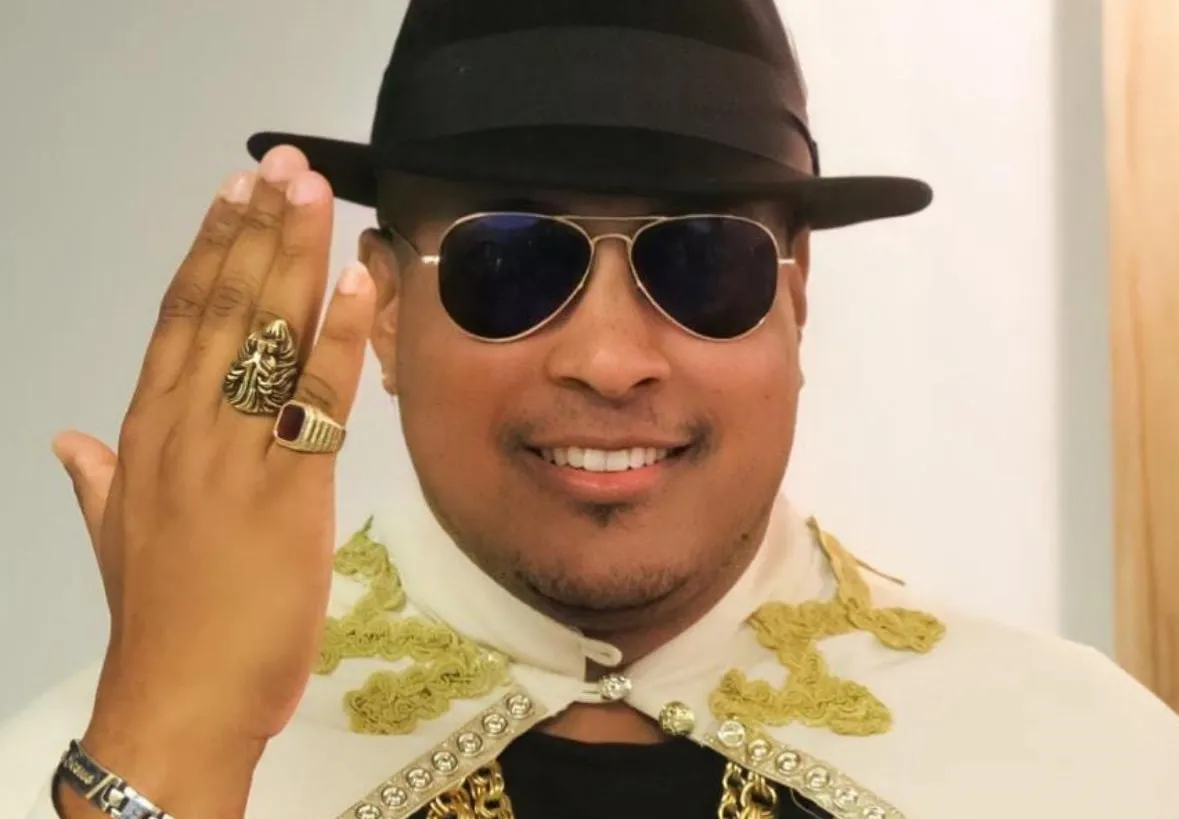 Robyssão é condenado a pagar R$ 60 mil por plágio de música do Olodum