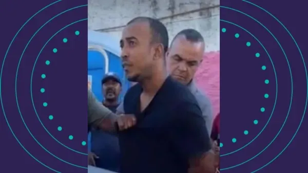 Rodrigo Farinha estava com o celular de Thamiris.|