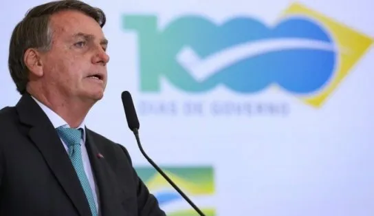 Bolsonaro volta ao Palácio do Planalto após 19 dias no Alvorada