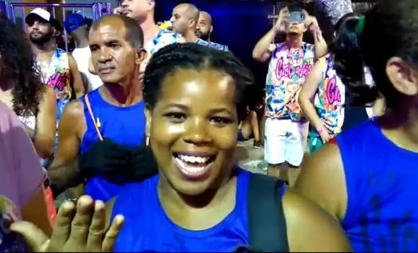 “Cole na corda?” Cordeiras relatam ao Aratu On se são paqueradas durante a folia