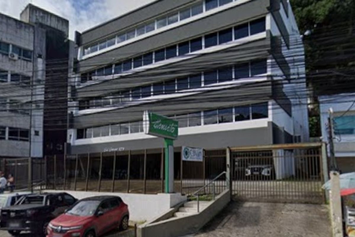 A cl&iacute;nica Clivan fica na Avenida Garibaldi, em Salvador. Foto: Reprodu&ccedil;&atilde;o | Google Maps