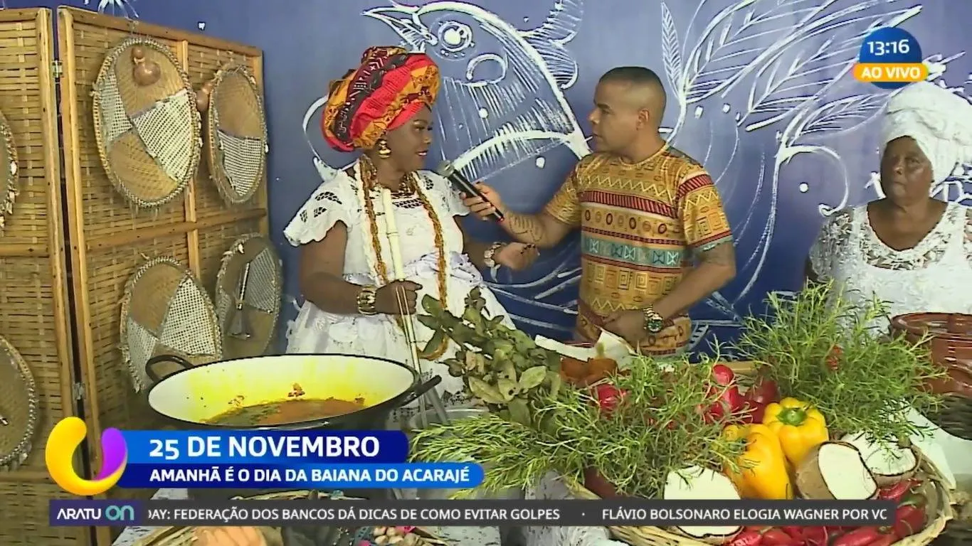 Acarajé da Vivi: baiana mostra como quitute é querido por turistas em Stella Maris
