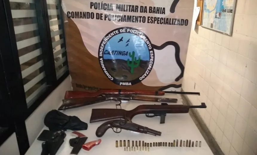Cipe Caatinga captura bandido com armas e munições em Chorrochó