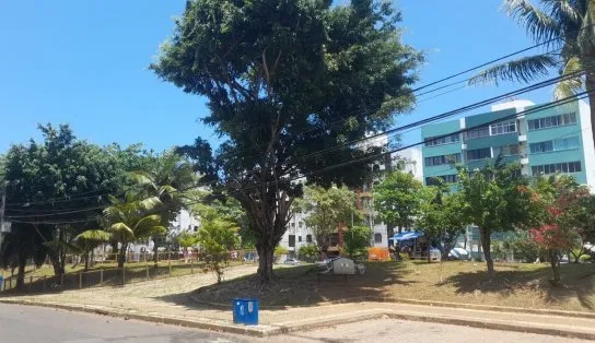 Assaltos em ruas do Rio Vermelho assustam moradores; bandidos assaltaram até senhora que estava rezando o terço