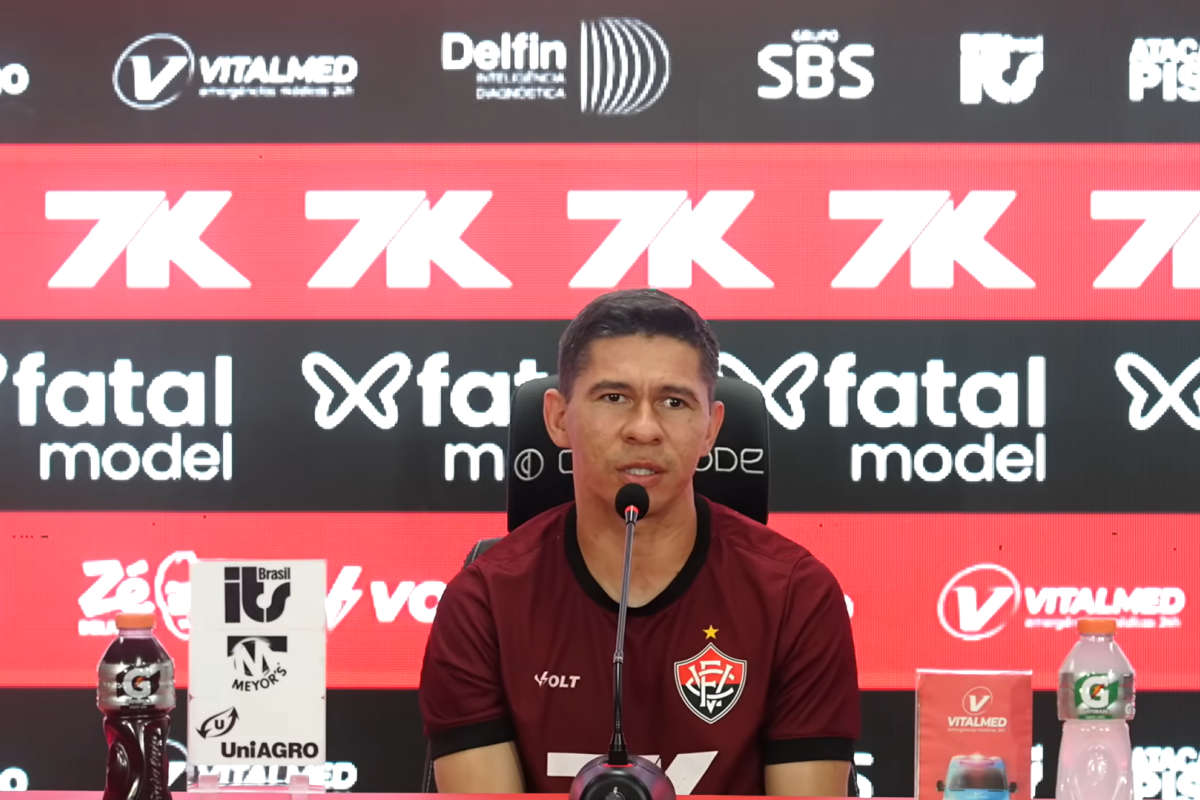 Vitória não vence há cinco jogos, mas Osvaldo garante que time pode surpreender o líder Flamengo. Foto: TV Vitória