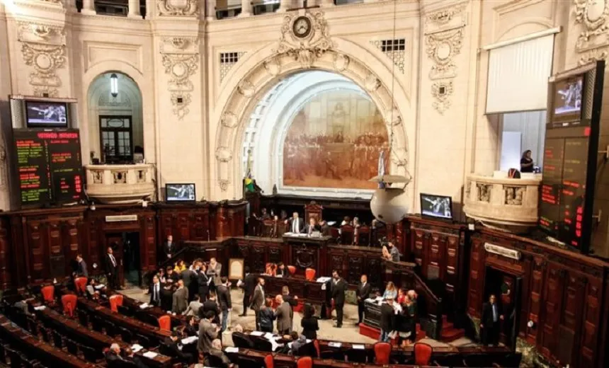 Deputados apresentam Projeto de Lei para transformar novelas bíblicas em patrimônio imaterial