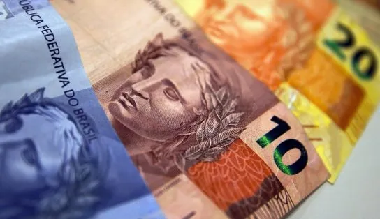 Inflação e pobreza têm mais importância que saúde para os brasileiros, diz pesquisa