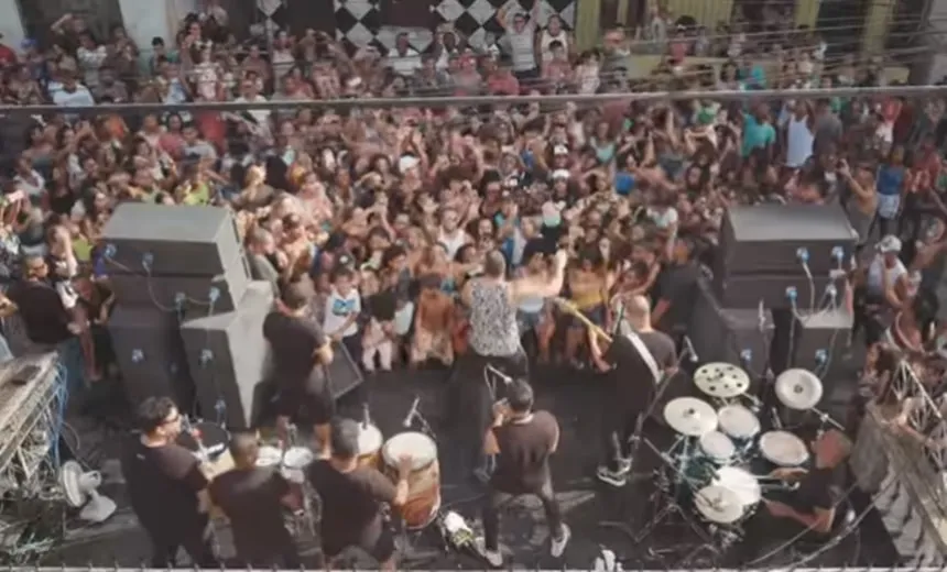 “Respeite”: Harmonia do Samba relembra início da carreira em novo clipe; assista