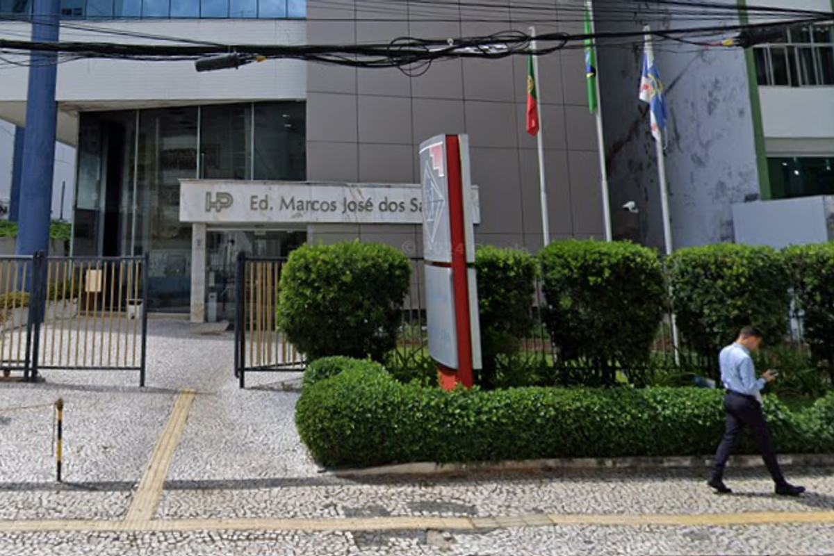 Frente da Maternidade 
