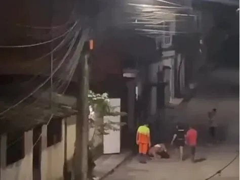 Filha arranca o dedo da mãe durante briga na Região Metropolitana de Salvador