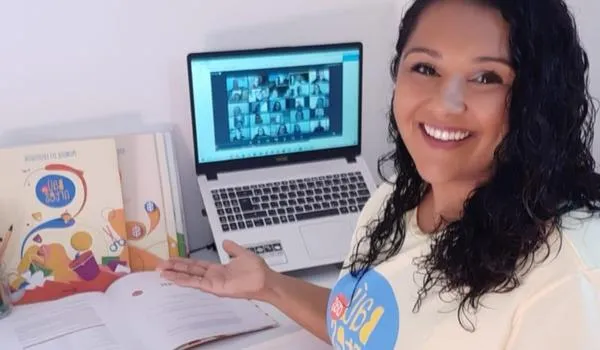 Projeto Baú das Artes chega a Candeias para formar professores da rede pública