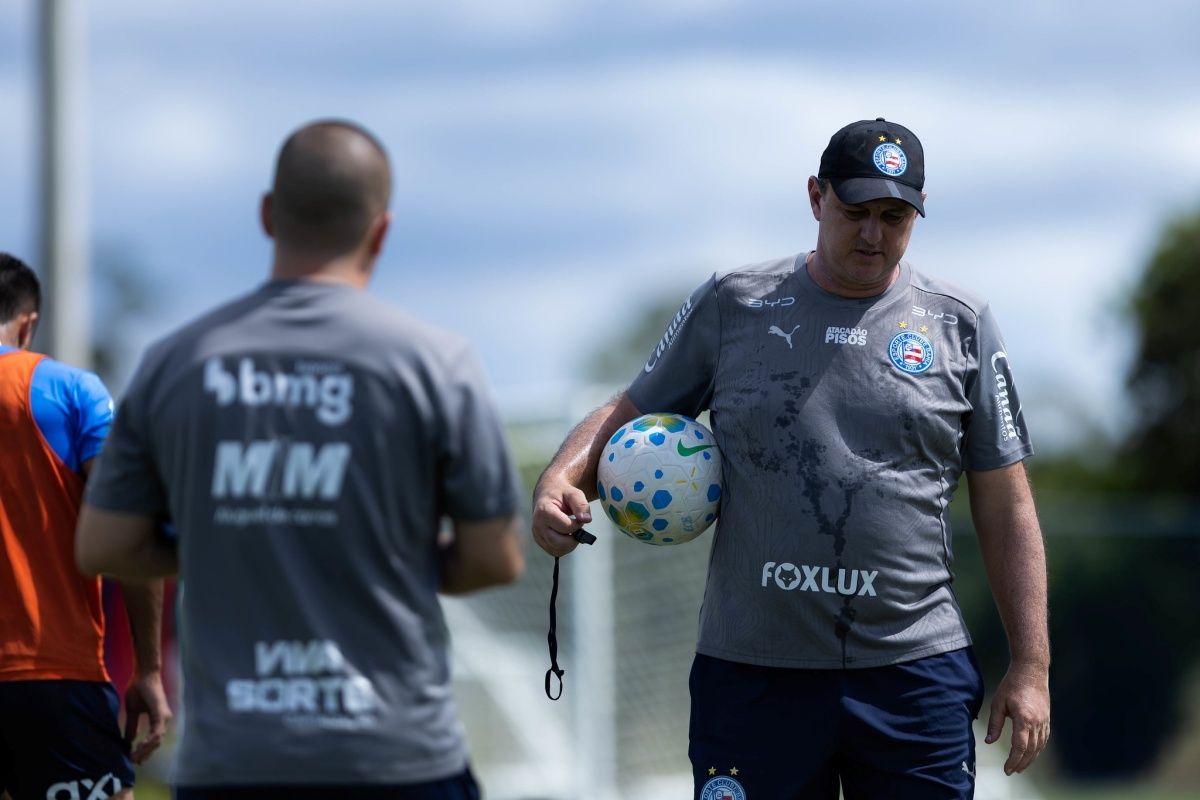 Em prepara&ccedil;&atilde;o para o jogo contra o Coritiba, o elenco do Bahia tem dia de folga nesta quinta-feira e os treinamentos retornam na sexta. Foto: Rafael Rodrigues/EC Bahia
