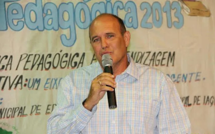 Juiz determina cassação de diploma do prefeito e vice da cidade de Iaçu