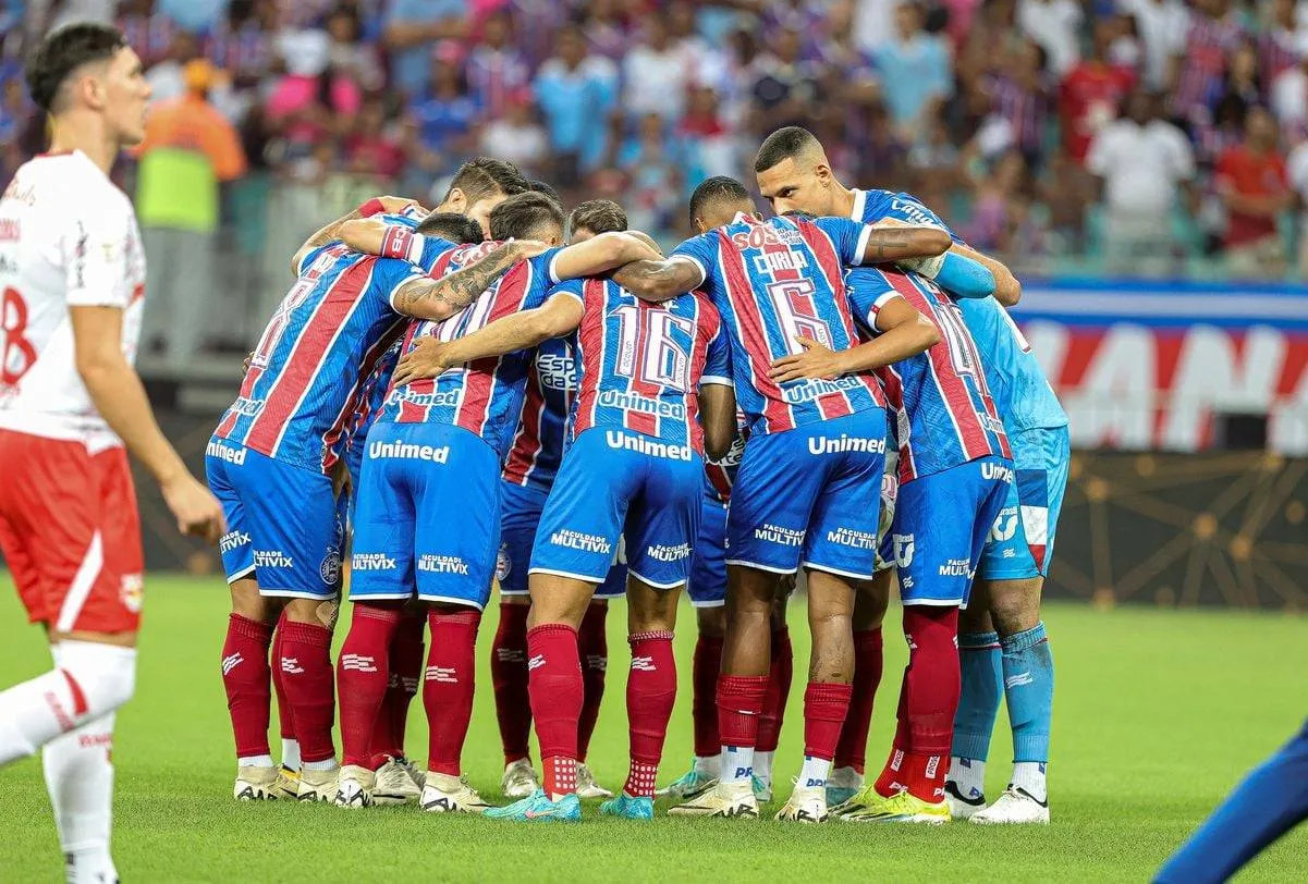 Time do Bahia anuncia leilão de camisas para ajudar vítimas de enchentes no Rio Grande do Sul
