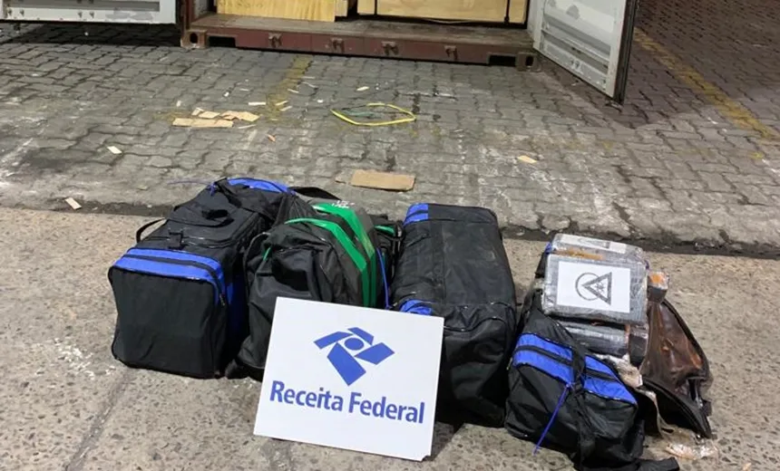 Receita Federal apreende 116 kg de cocaína no porto de Salvador