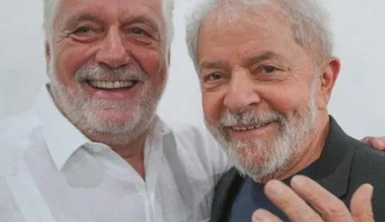 Wagner diz que Lula "merece" ganhar a eleição no primeiro turno