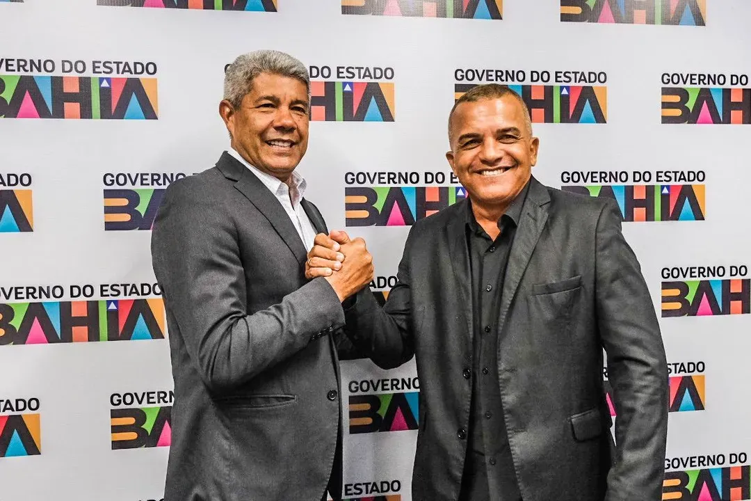 Prefeito do MSJ, que comparou mulher a boi, aderiu a base de Jerônimo; Luciano Carcará/GovBa